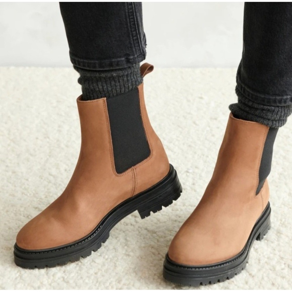 Jenni Kayne Brooklyn Lug Chelsea Boots in Walnut Brown Nubuck Leather 41 10 NEW